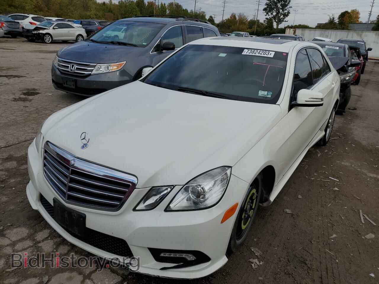 Фотография WDDHF8HB9BA307112 - MERCEDES-BENZ E-CLASS 2011