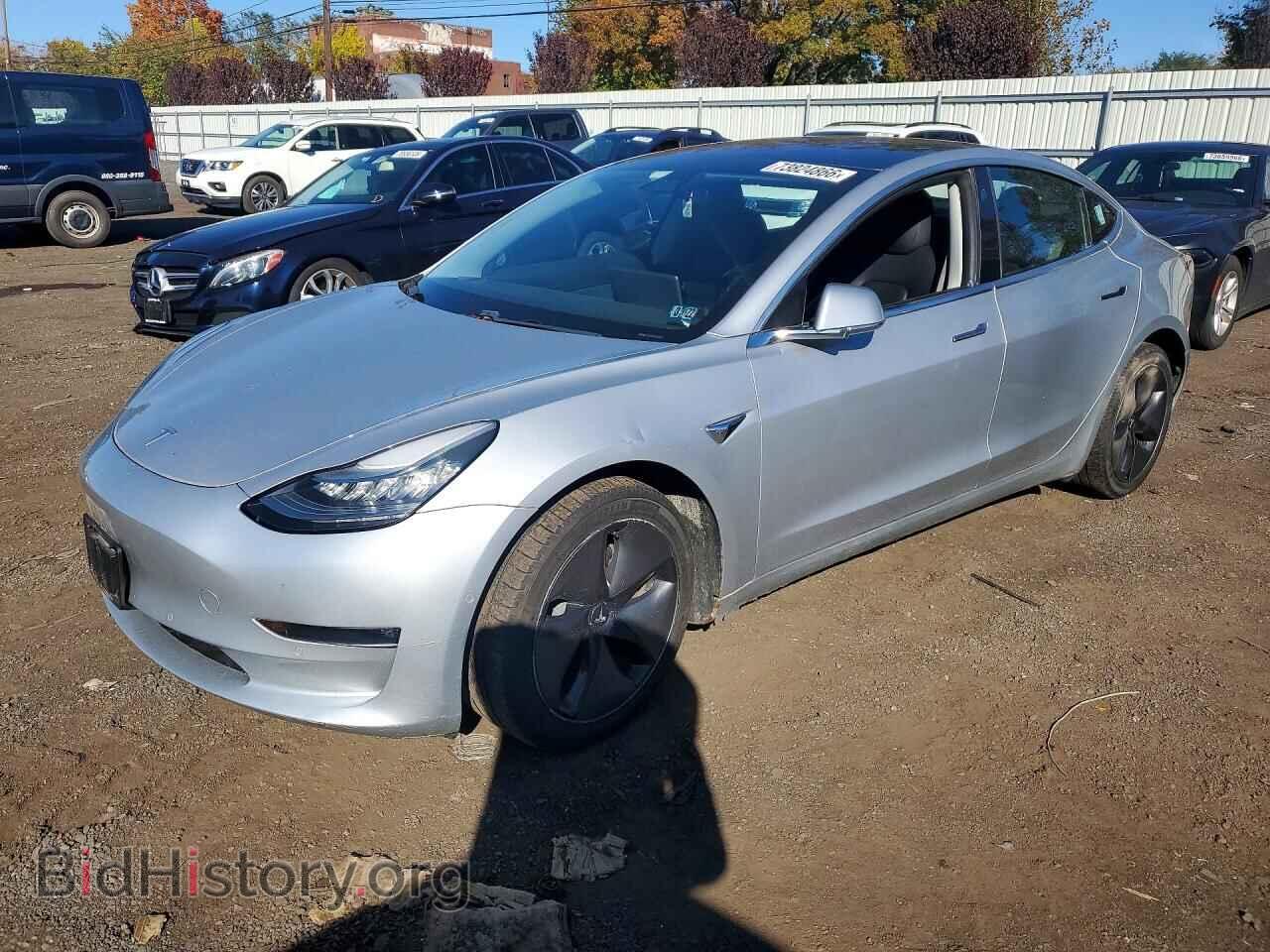 Фотография 5YJ3E1EB8JF084893 - TESLA MODEL 3 2018