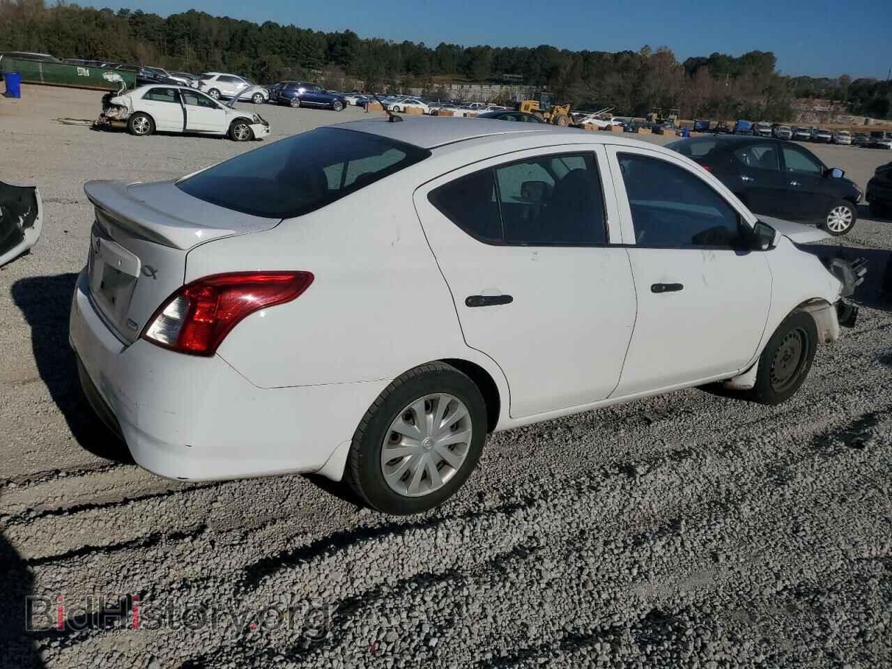 2016 NISSAN VERSA - VIN: 3N1CN7AP8GL816831 - Фото 3