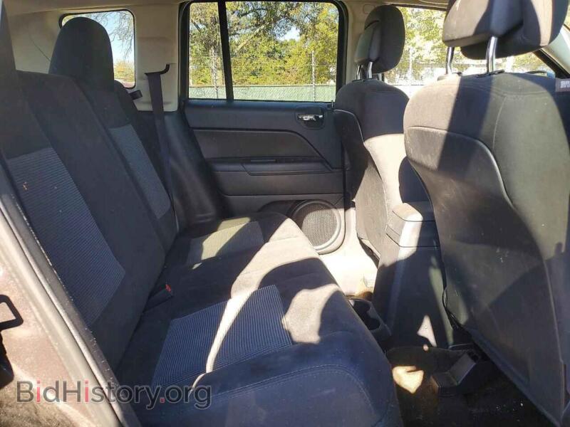 2016 Jeep COMPASS (VIN 1C4NJDBB1GD657174) — фото 10 из 12