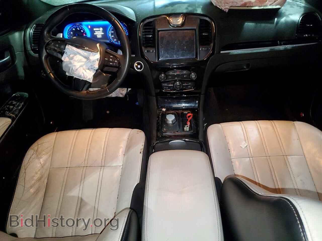 2017 CHRYSLER 300 - VIN: 2C3CCAGG2HH567187 - Фото 8