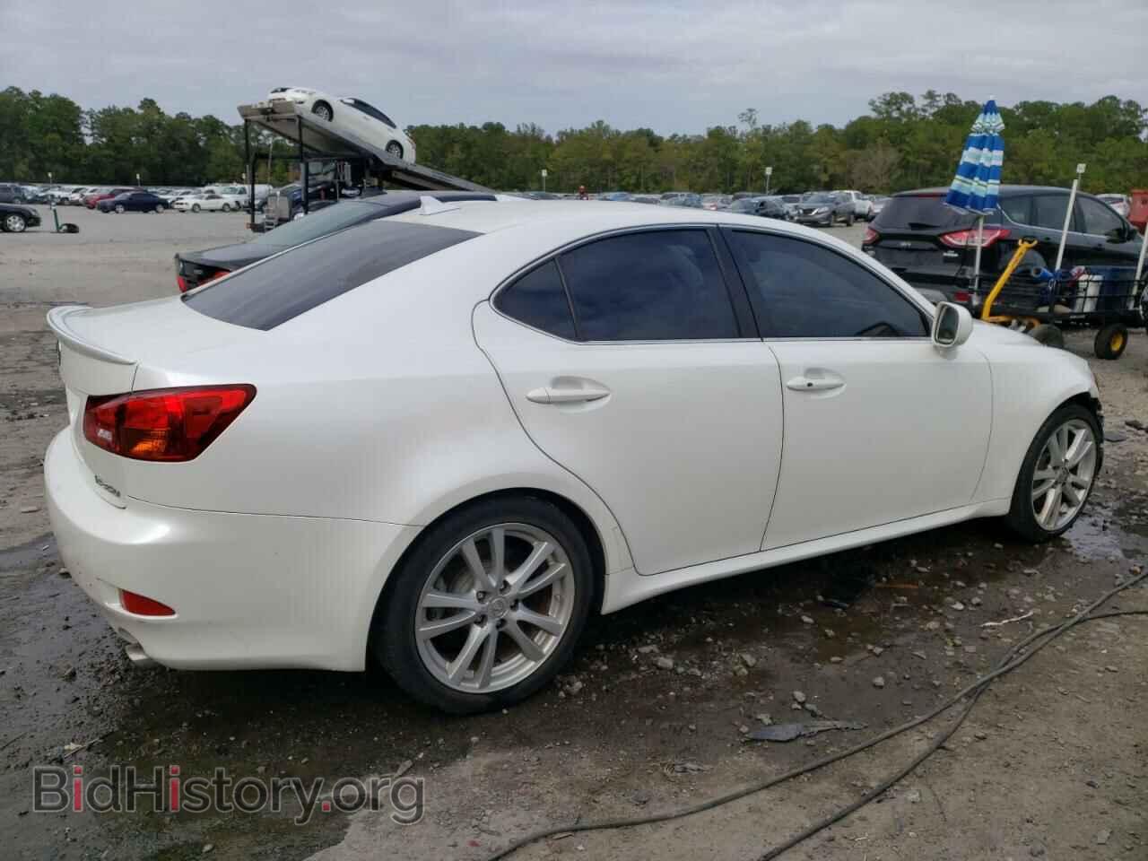 2007 LEXUS IS - VIN: JTHBE262472007898 - Photo 3