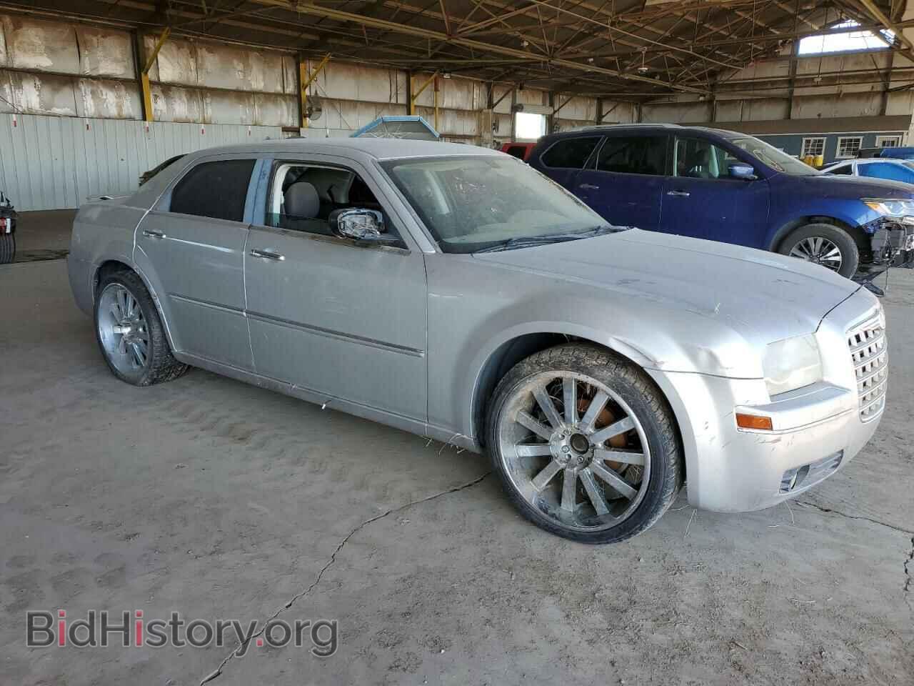 2010 CHRYSLER 300 - VIN: 2C3CA4CD7AH174018 - Фото 4