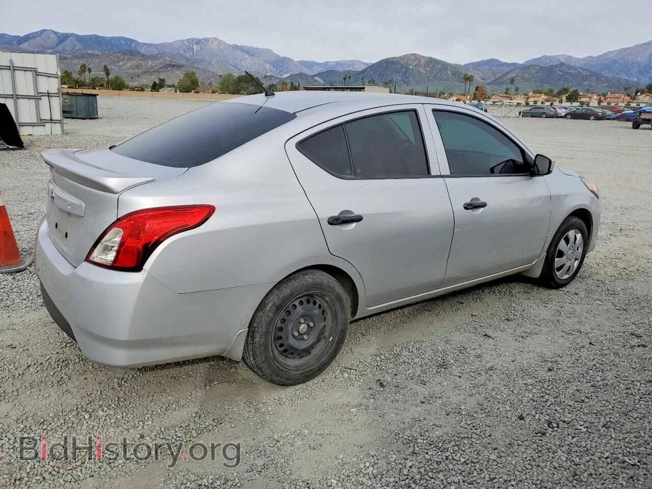 2018 NISSAN VERSA - VIN: 3N1CN7AP1JL883987 - Фото 3