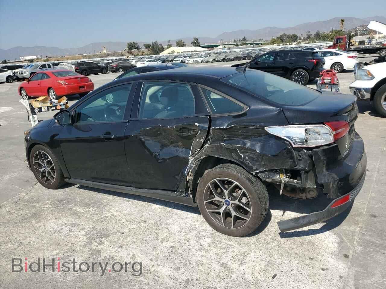 2017 FORD FOCUS - VIN: 1FADP3H22HL204254 - Фото 2