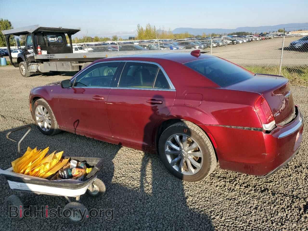 2017 CHRYSLER 300 - VIN: 2C3CCARG9HH534877 - Фото 2