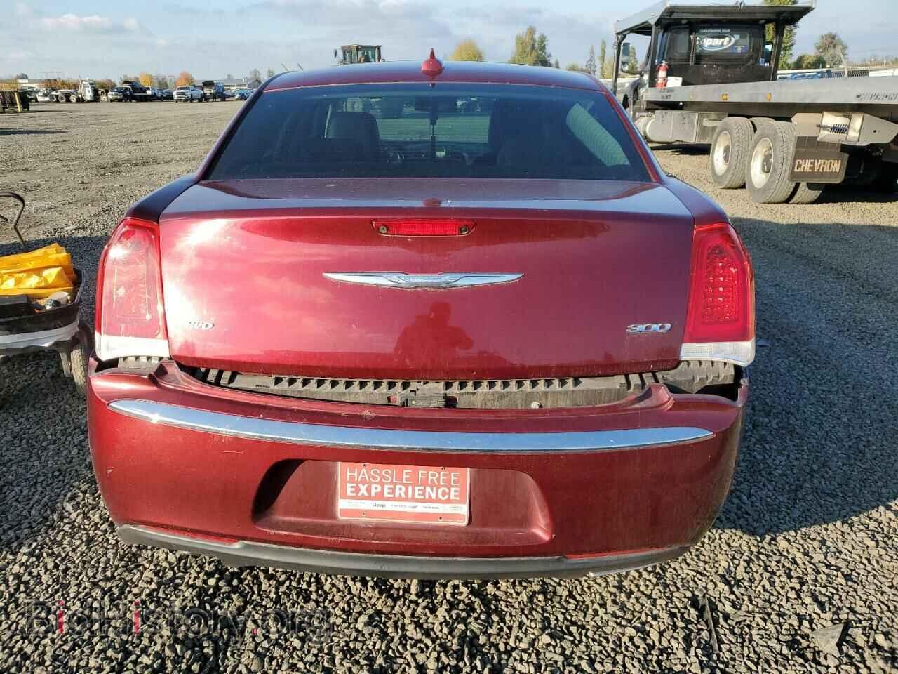 2017 CHRYSLER 300 - VIN: 2C3CCARG9HH534877 - Фото 6