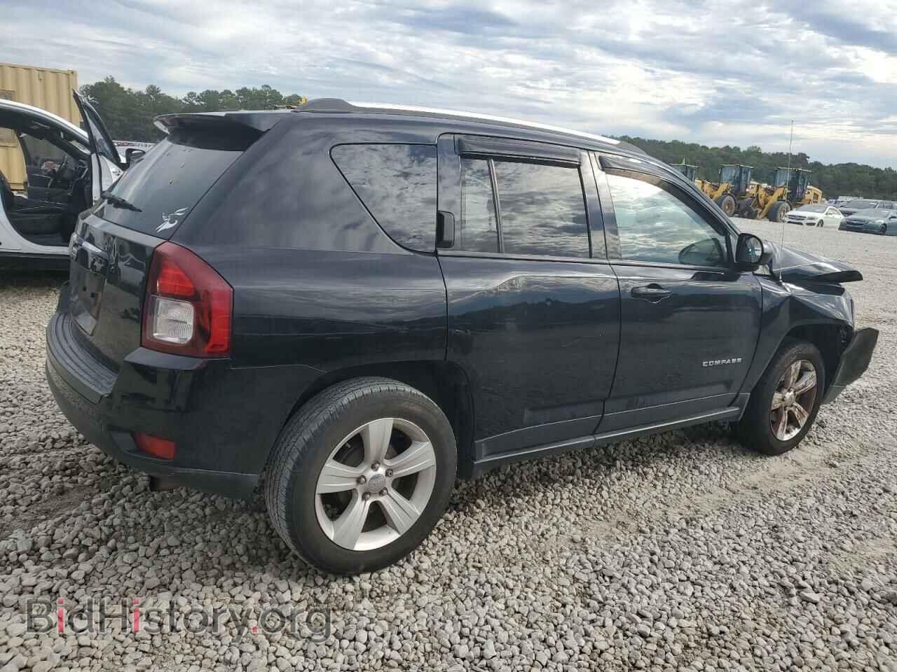 2014 JEEP COMPASS - VIN: 1C4NJCBA2ED725755 - Photo 3