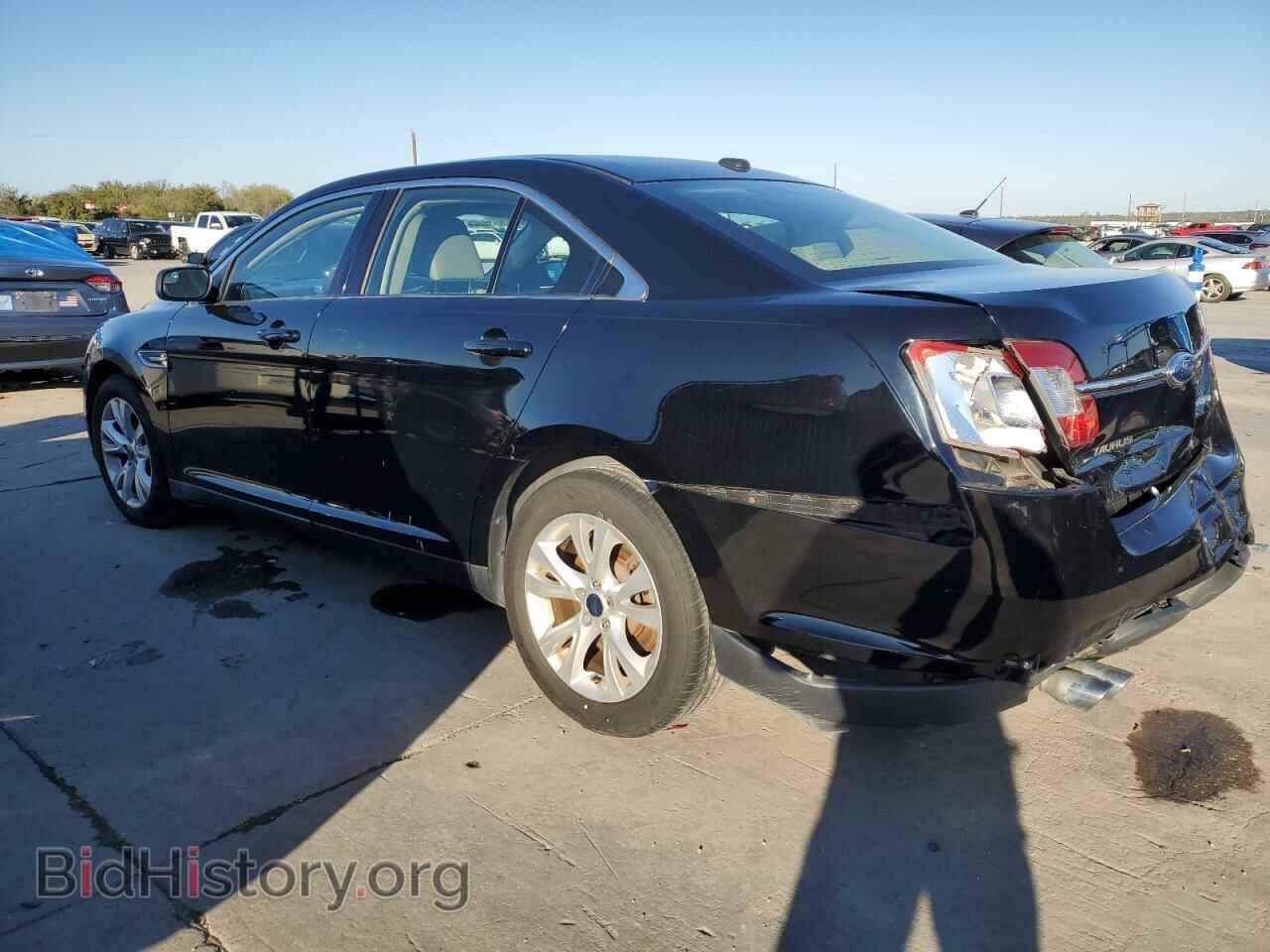 2012 FORD TAURUS - VIN: 1FAHP2EW0CG105131 - Фото 2