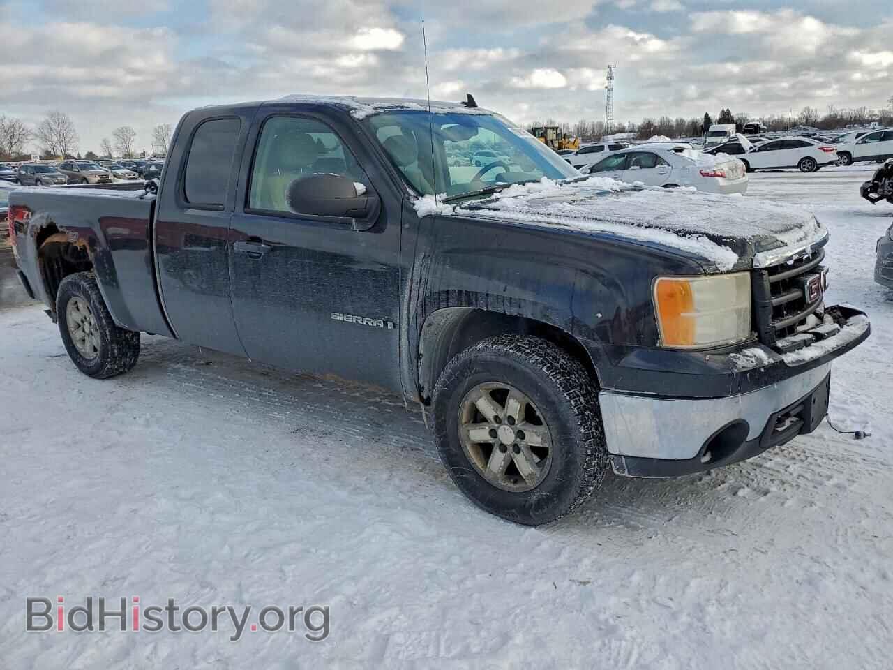2007 GMC SIERRA - VIN: 2GTEK190071674821 - Photo 4