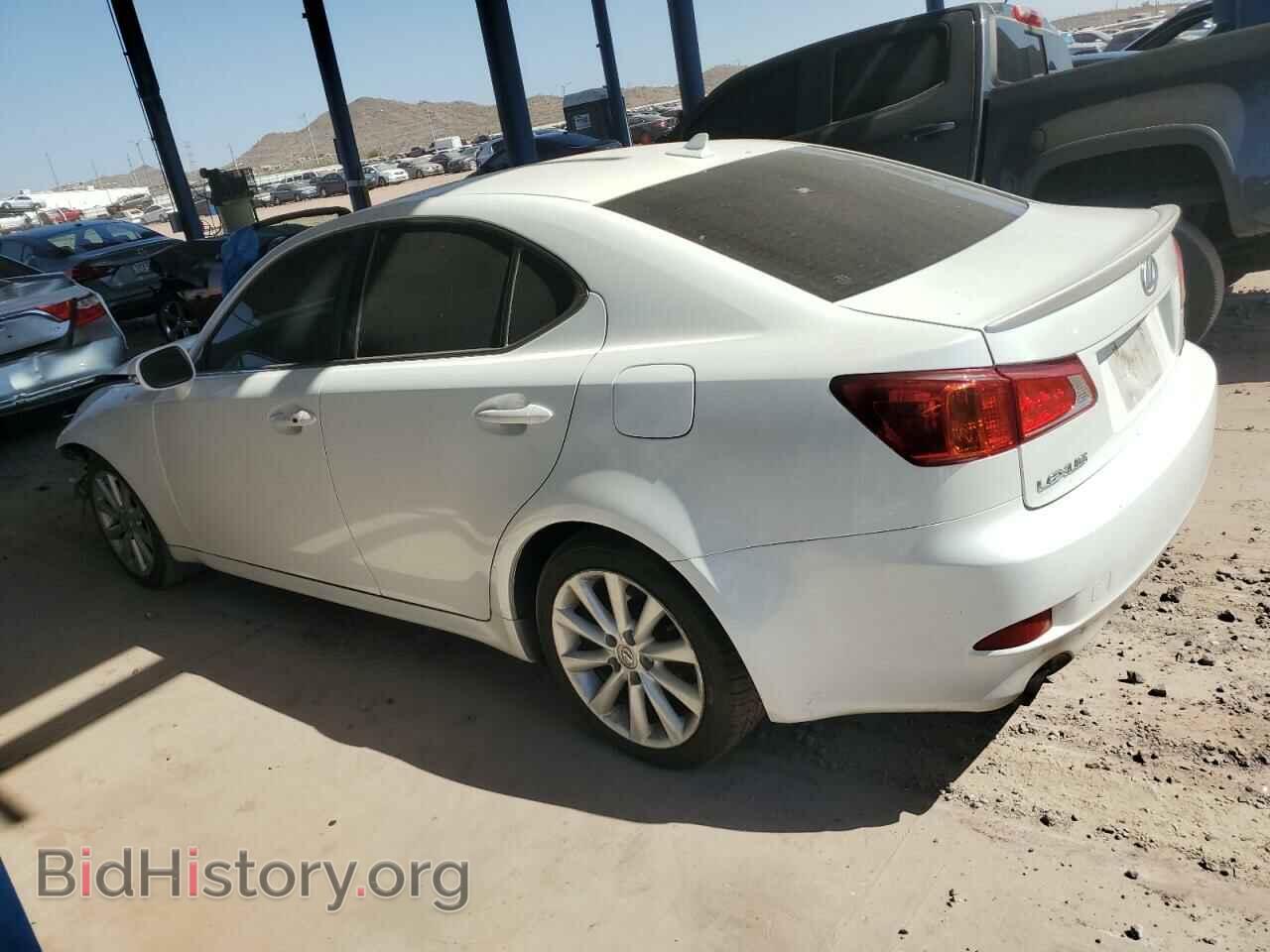 2010 LEXUS IS - VIN: JTHCF5C2XA2033629 - Photo 2
