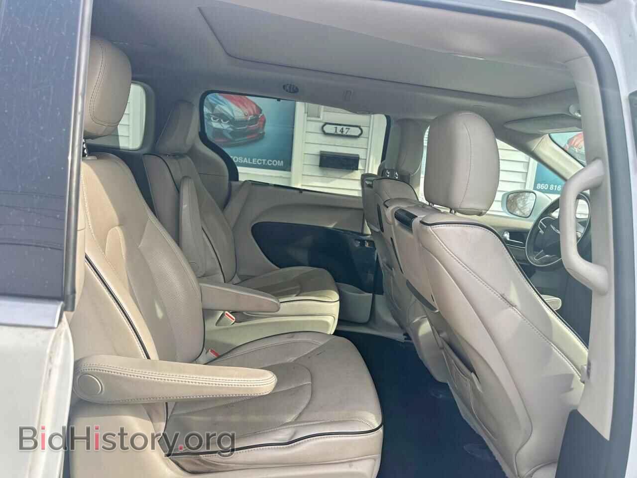 2017 CHRYSLER PACIFICA - VIN: 2C4RC1N77HR689434 - Фото 8