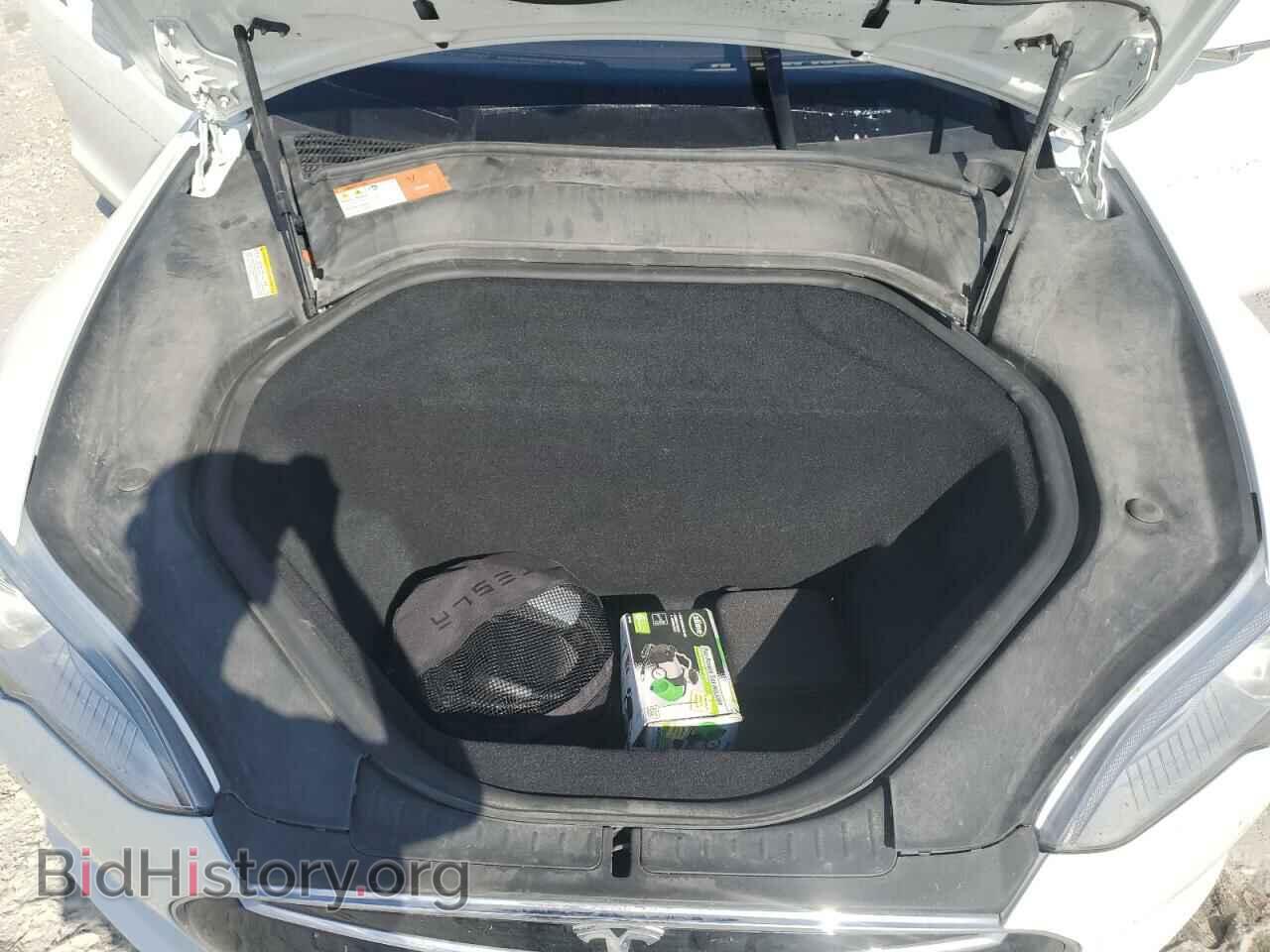 2016 TESLA MODEL S - VIN: 5YJSA1E22GF127785 - Фото 11