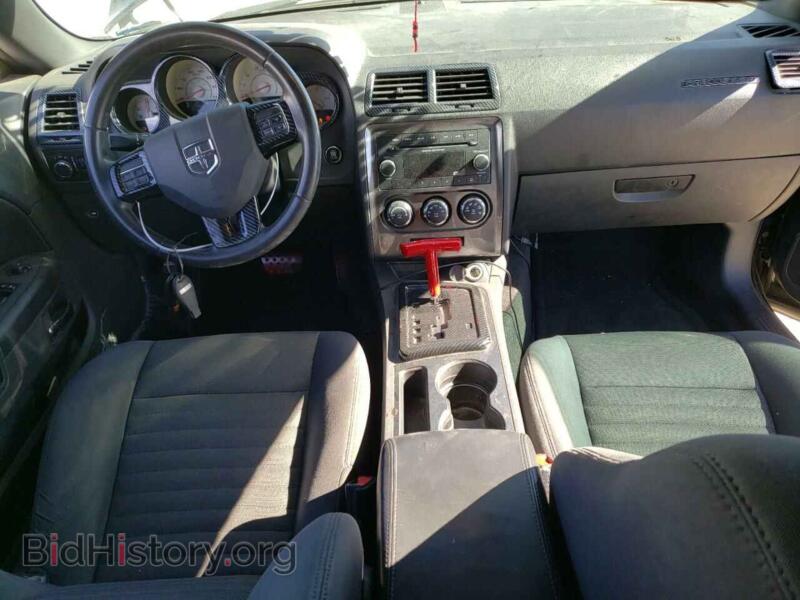 2013 Dodge CHALLENGER (VIN 2C3CDYAG9DH719071) — photo 8 of 12