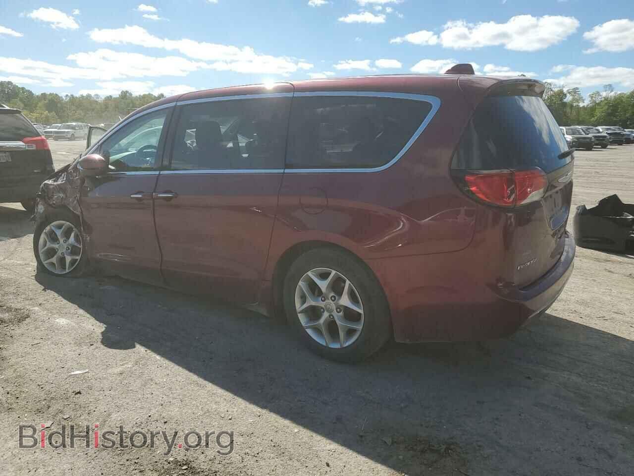 2017 CHRYSLER PACIFICA - VIN: 2C4RC1BG0HR785250 - Фото 2