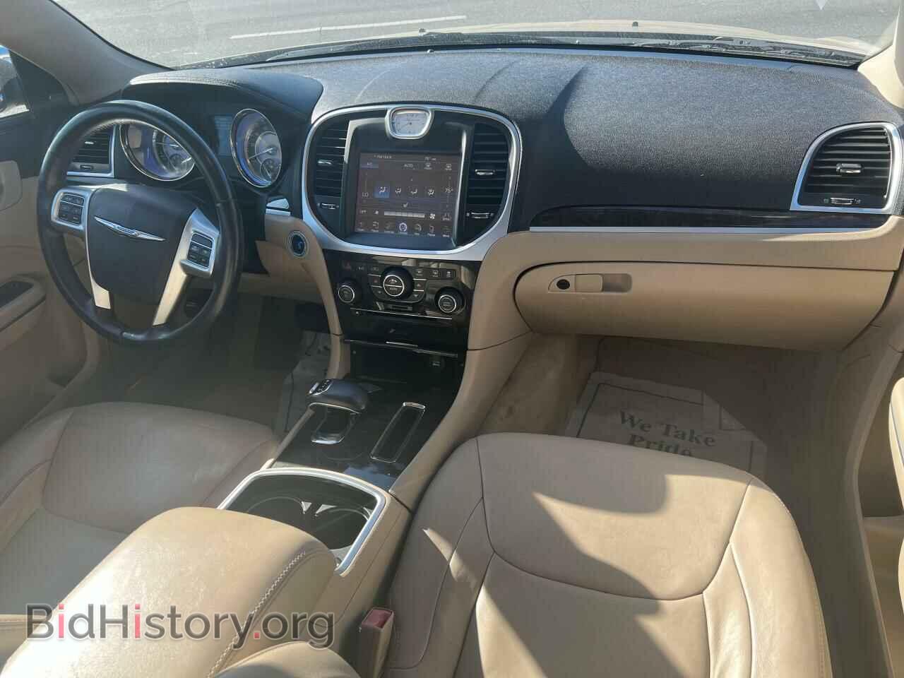 2012 CHRYSLER 300 - VIN: 2C3CCACG3CH251666 - Фото 9
