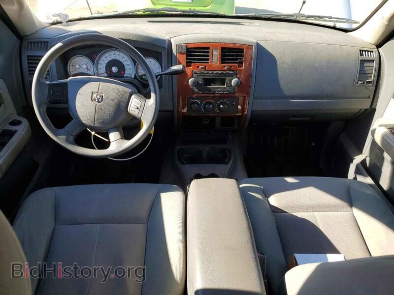 2005 Dodge DAKOTA (VIN 1D7HE48K85S292919) — photo 8 of 13
