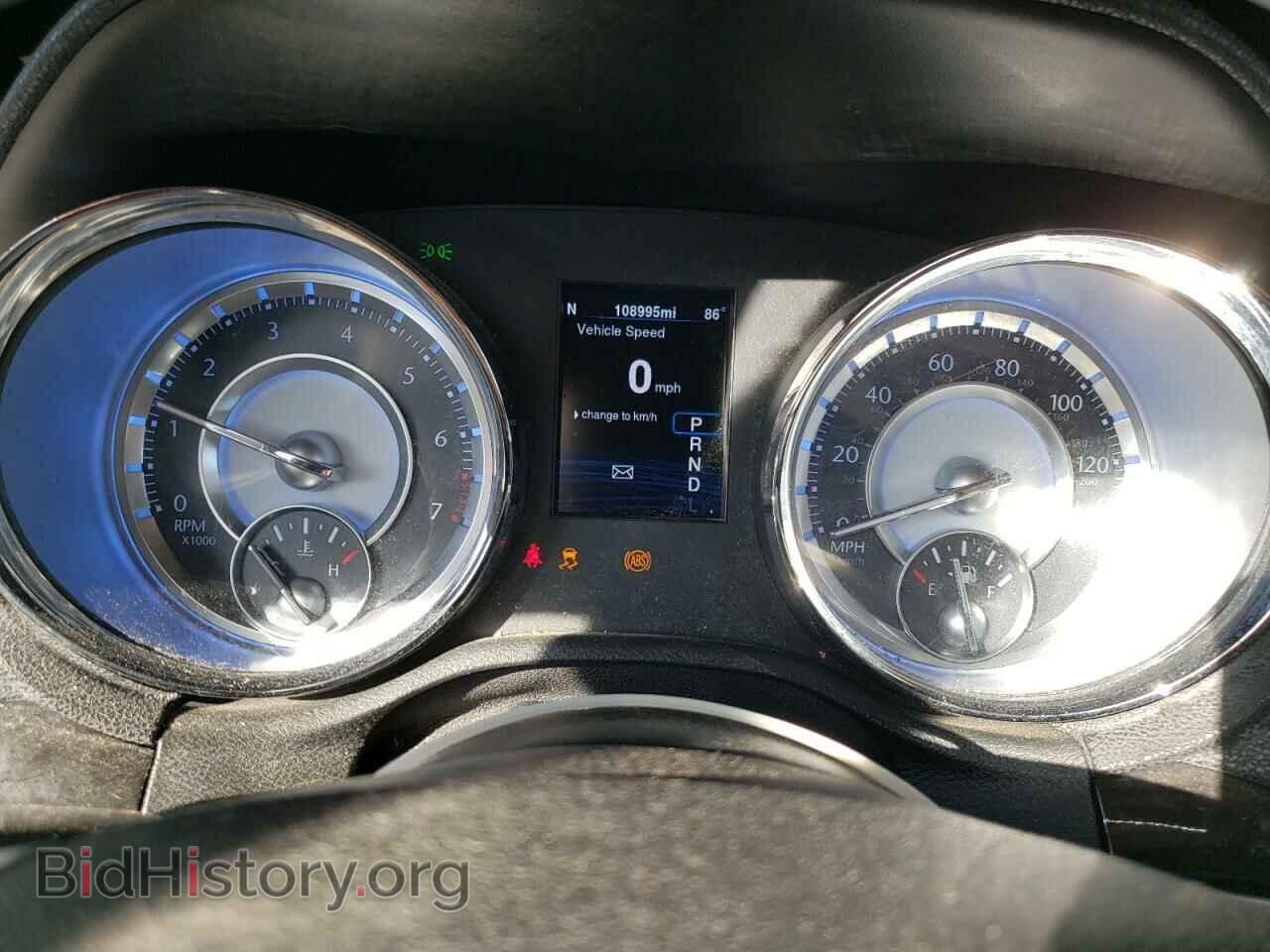 2014 CHRYSLER 300 - VIN: 2C3CCAAG1EH161762 - Фото 9