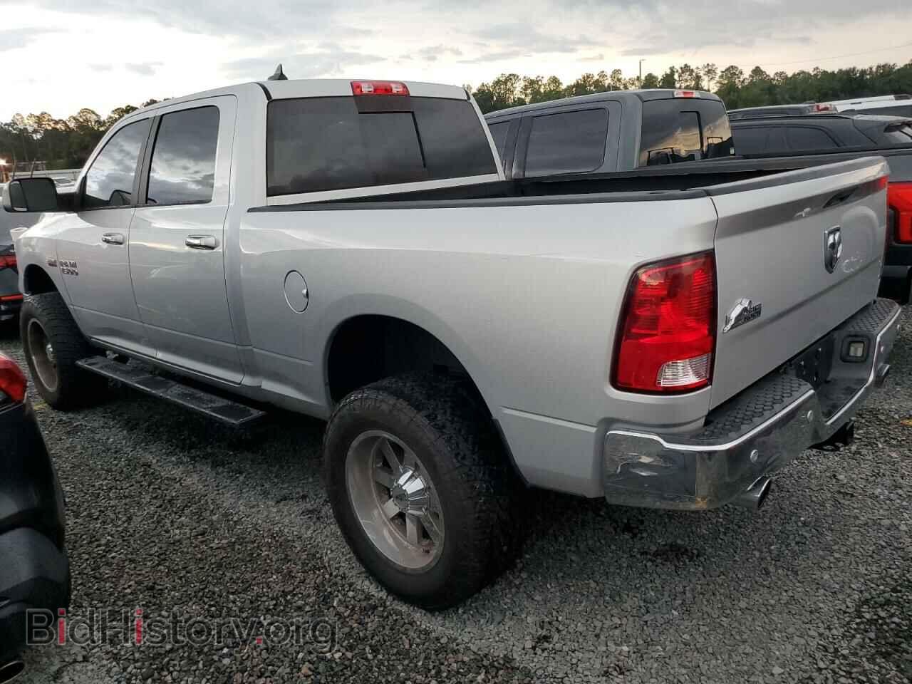 2018 RAM 1500 - VIN: 1C6RR6TT7JS266697 - Photo 2