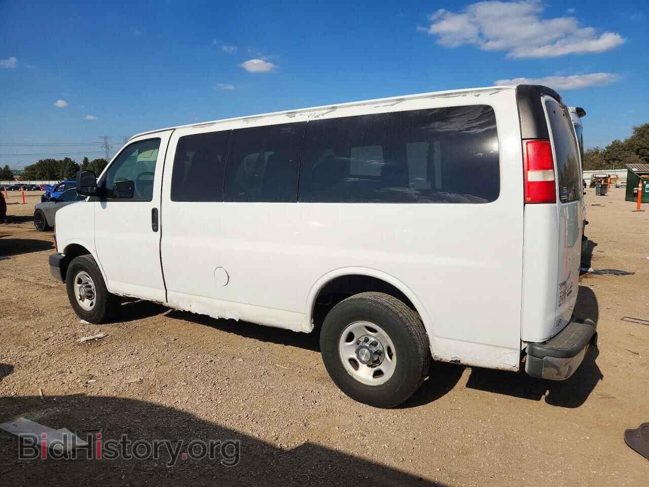 2011 Chevrolet EXPRESS (VIN 1GAZGYFG3B1129684) — photo 2 of 13