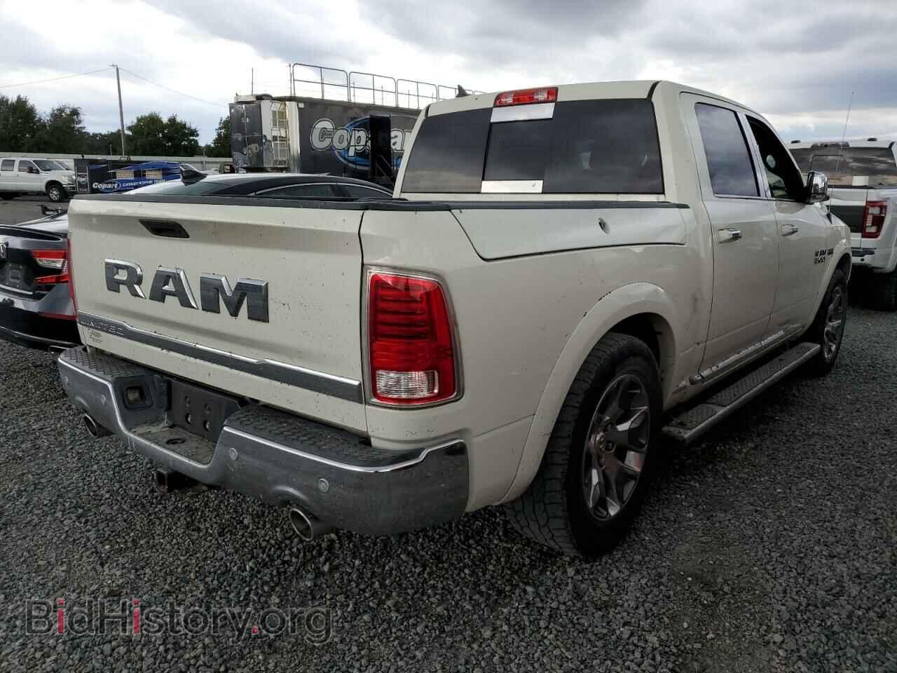 2017 RAM 1500 - VIN: 1C6RR6PTXHS584981 - Фото 3