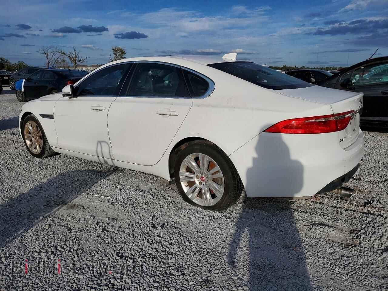 2017 JAGUAR XF - VIN: SAJBR4BV0HCY46610 - Фото 2