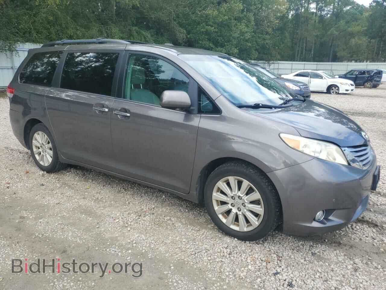 2012 TOYOTA All Models - VIN: 5TDDK3DC9CS043576 - Фото 4