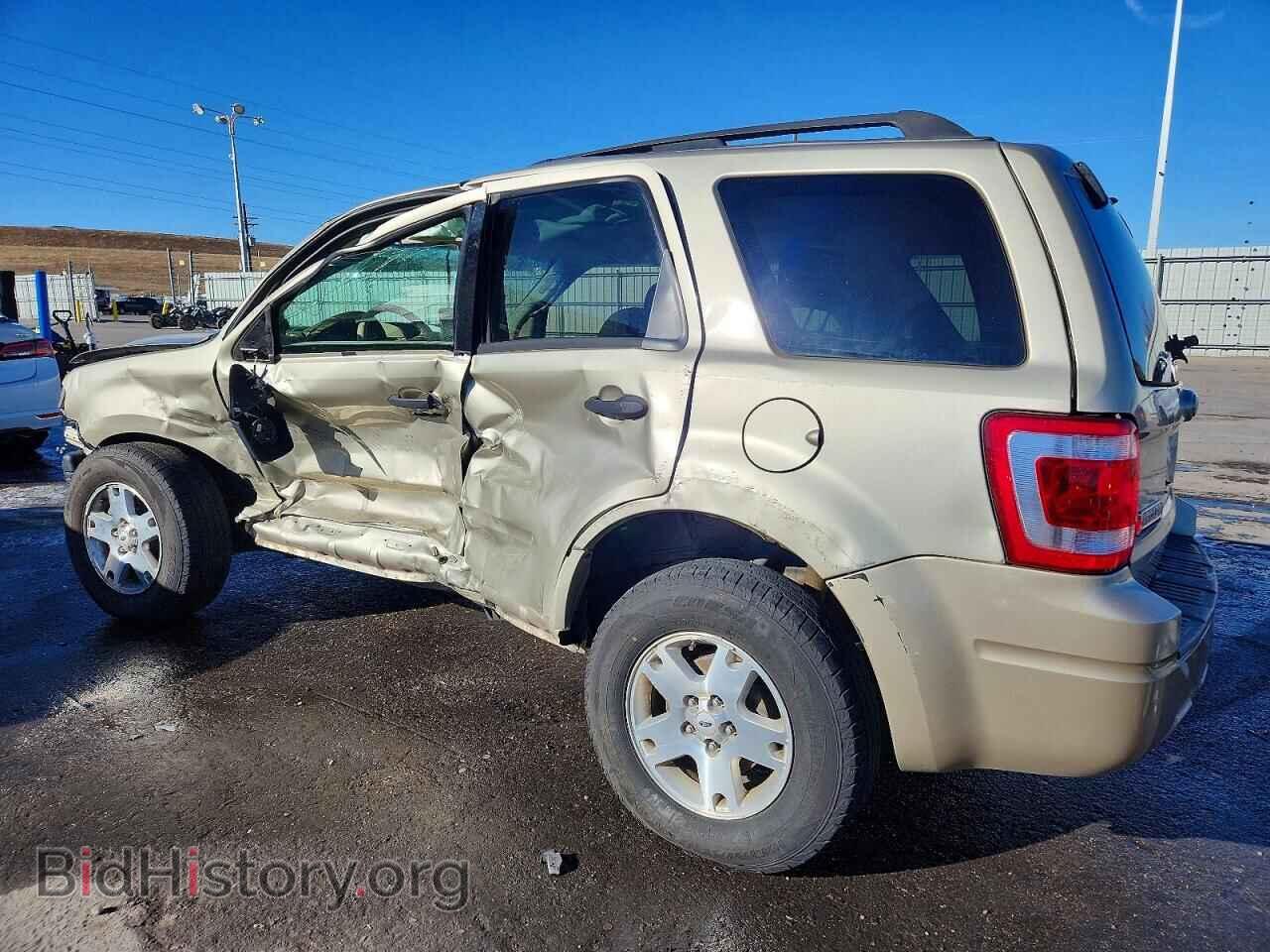 2010 FORD ESCAPE - VIN: 1FMCU9D79AKC91810 - Фото 2