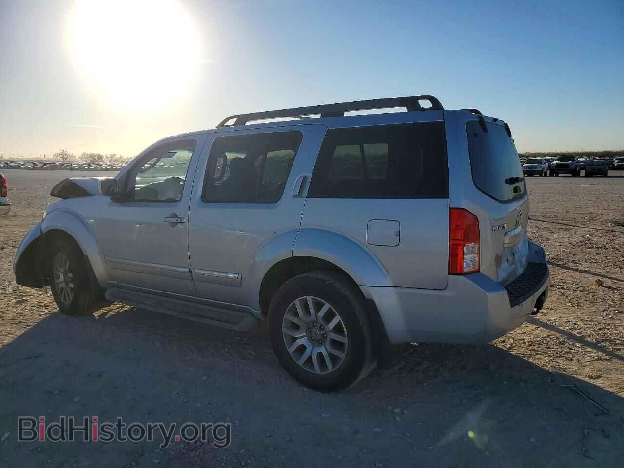 2011 NISSAN PATHFINDER - VIN: 5N1AR1NN5BC621137 - Фото 2