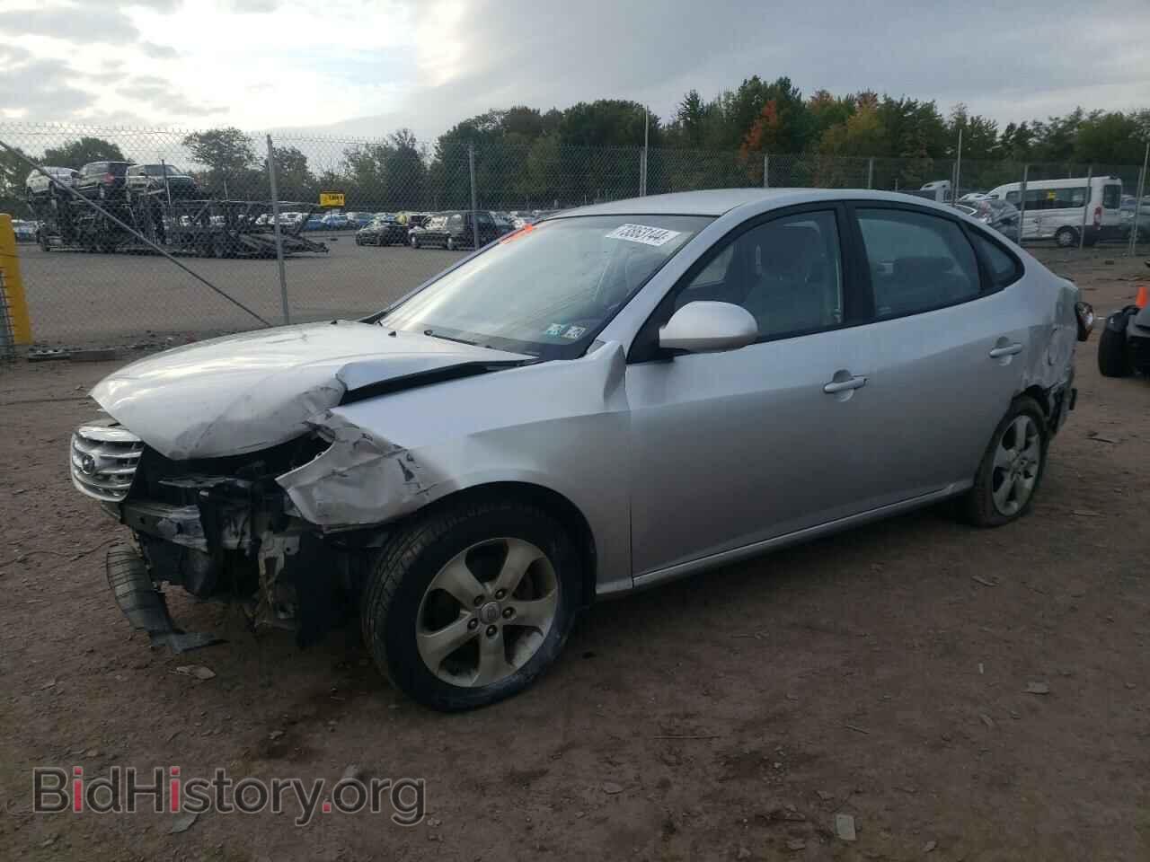 Photo KMHDU4AD3AU868384 - HYUNDAI ELANTRA 2010