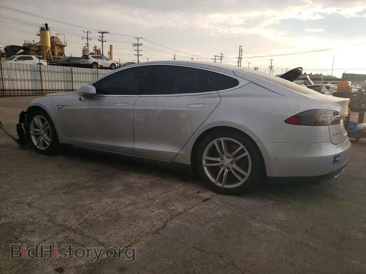 2014 TESLA MODEL S - VIN: 5YJSA1H12EFP63896 - Фото 2