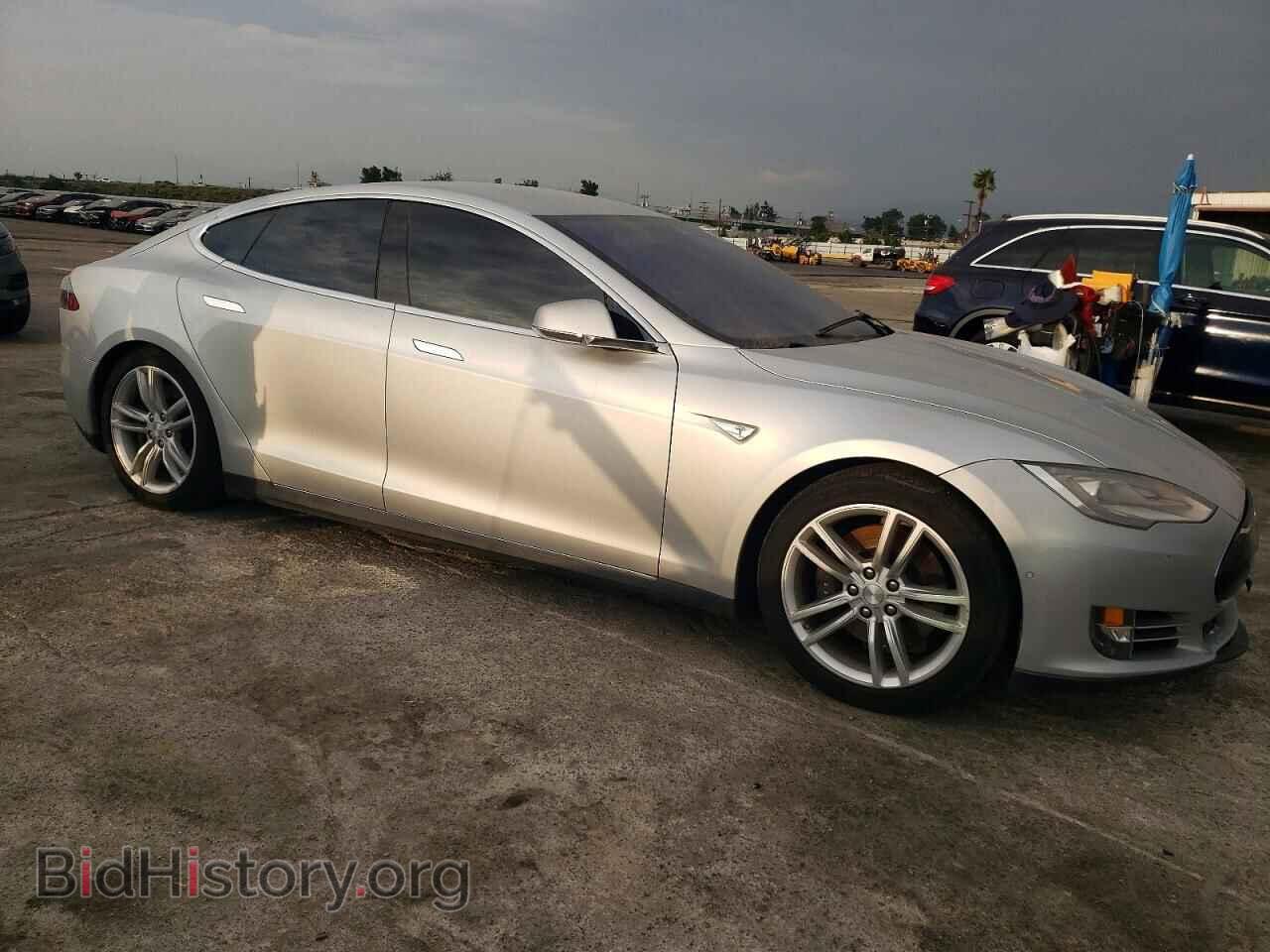 2014 TESLA MODEL S - VIN: 5YJSA1H12EFP63896 - Фото 4