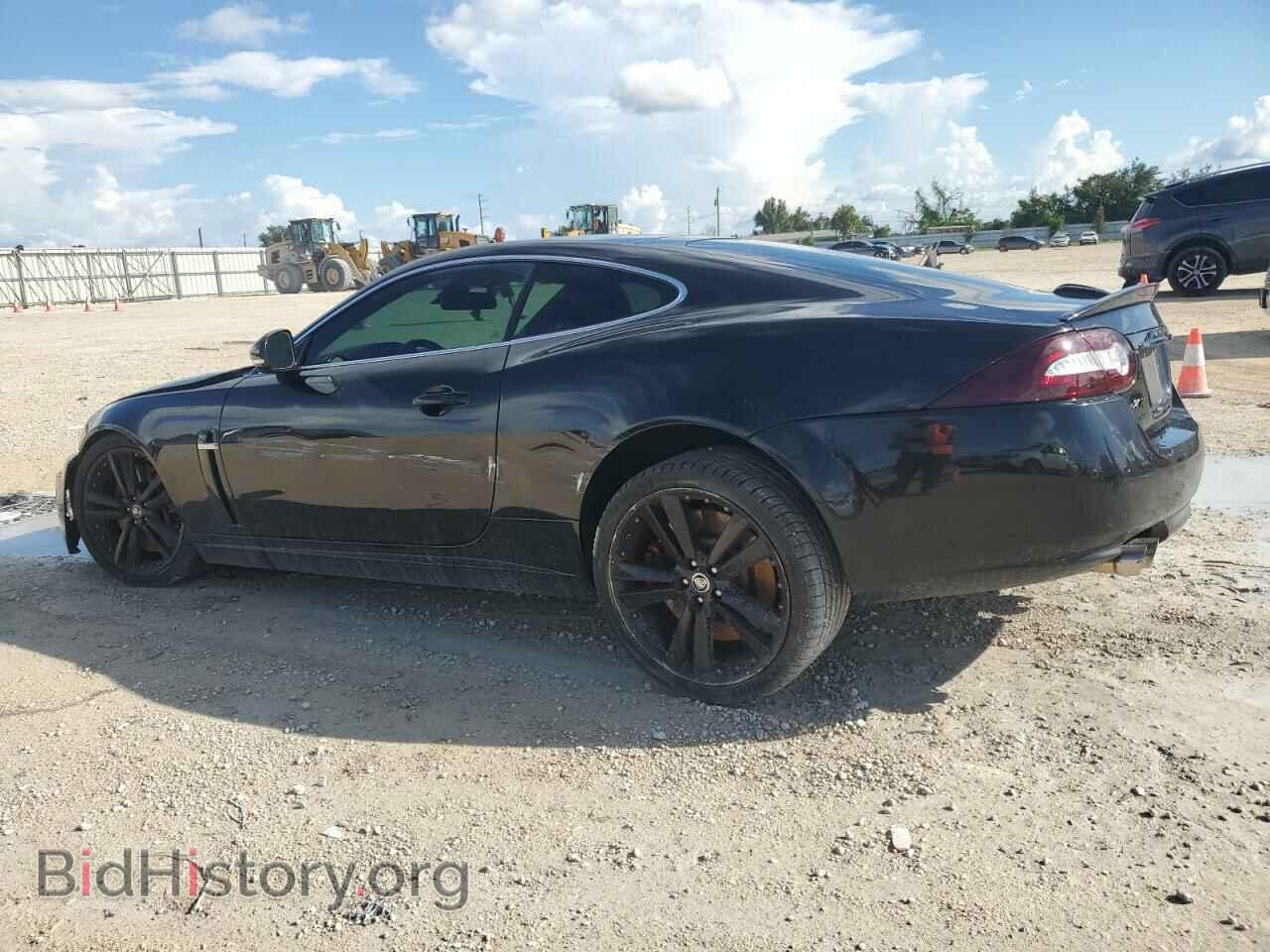 2010 JAGUAR XKR - VIN: SAJWA4DC1AMB38762 - Фото 2