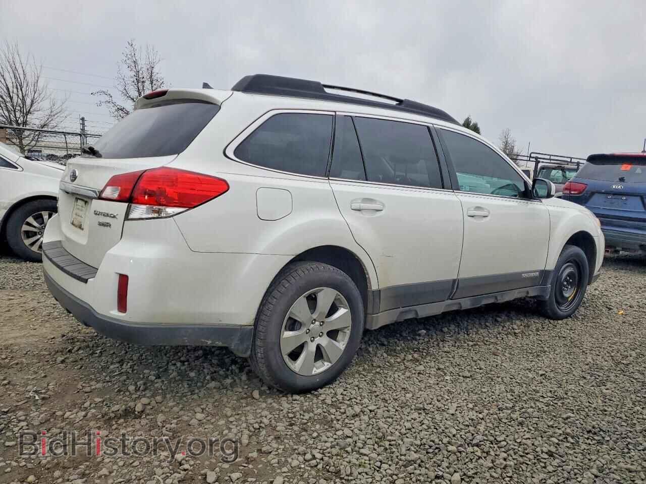 2011 SUBARU OUTBACK - VIN: 4S4BRDKC5B2370828 - Фото 3