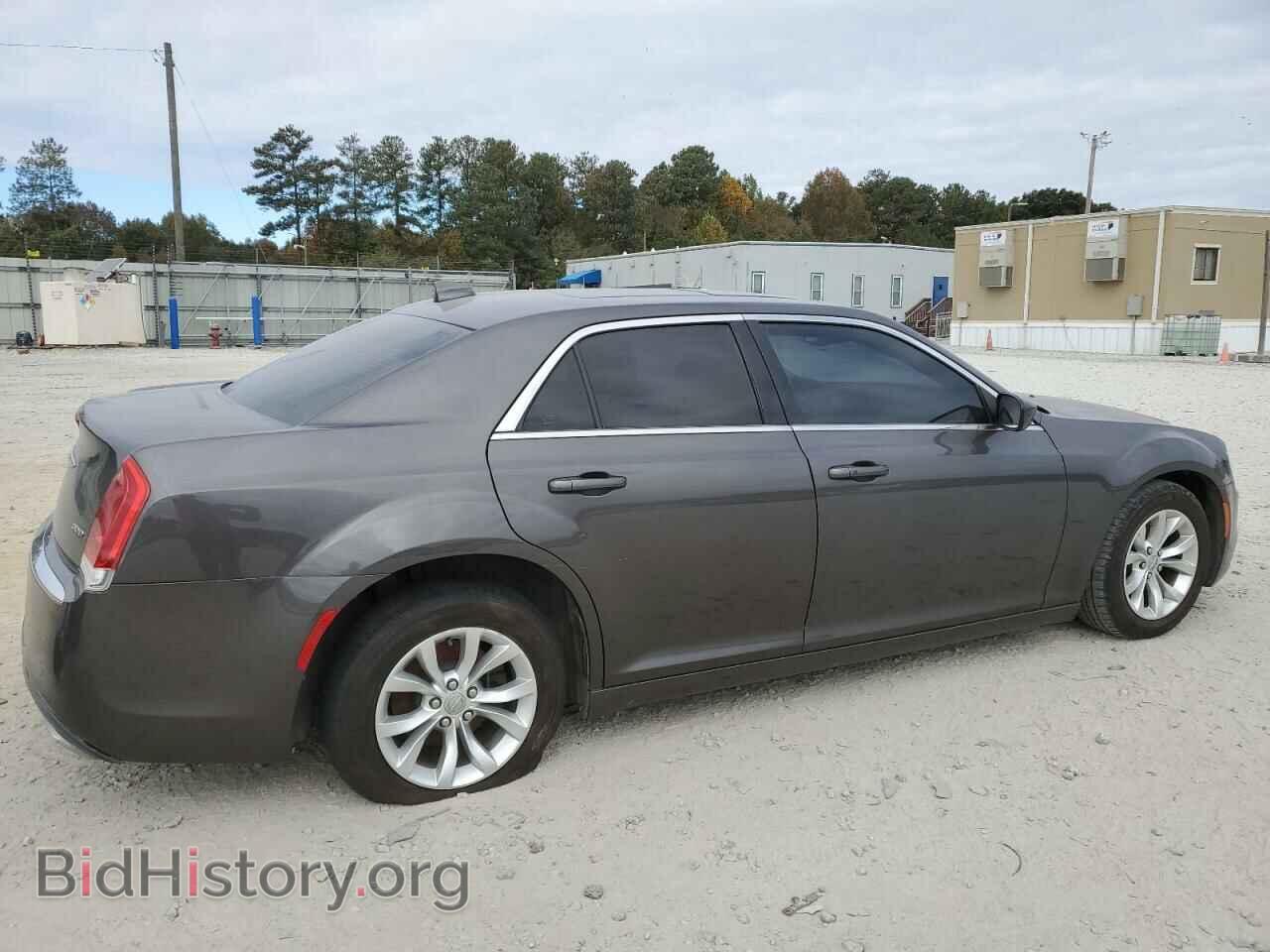 2015 CHRYSLER 300 - VIN: 2C3CCAAG7FH845541 - Фото 3