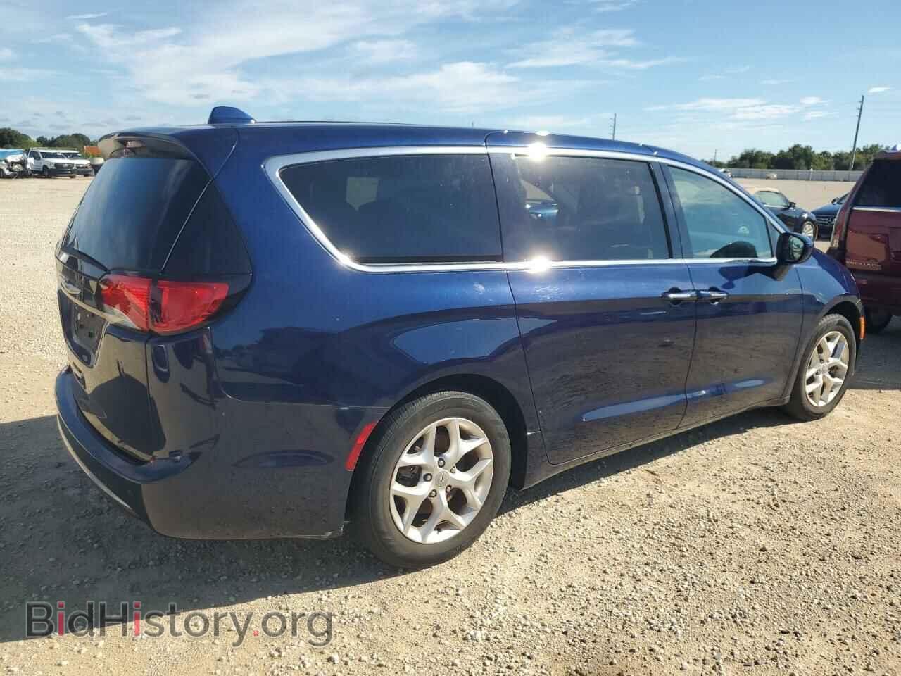 2020 CHRYSLER PACIFICA - VIN: 2C4RC1FG0LR210620 - Photo 3