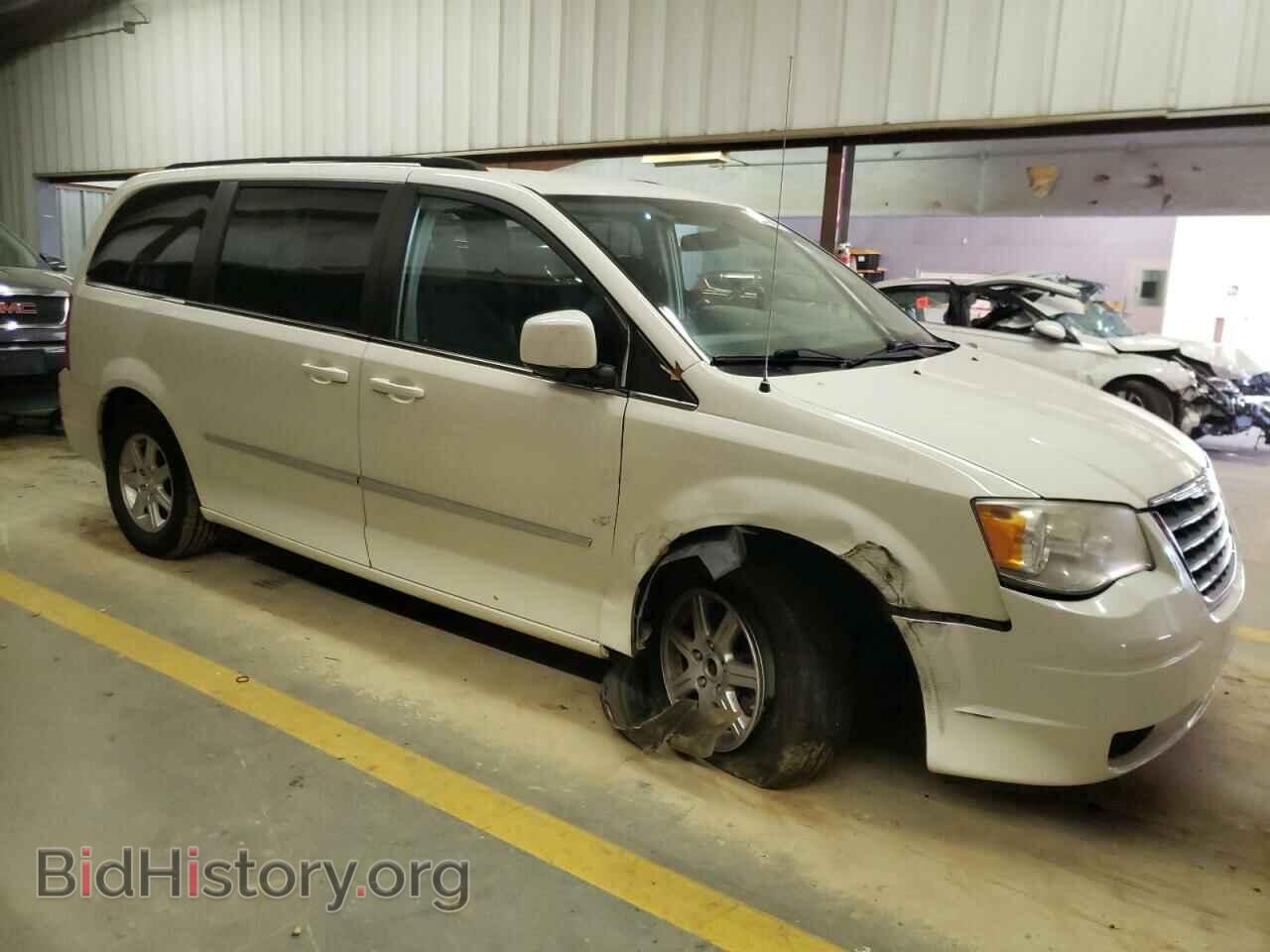 2010 CHRYSLER MINIVAN - VIN: 2A4RR5D14AR359107 - Photo 4