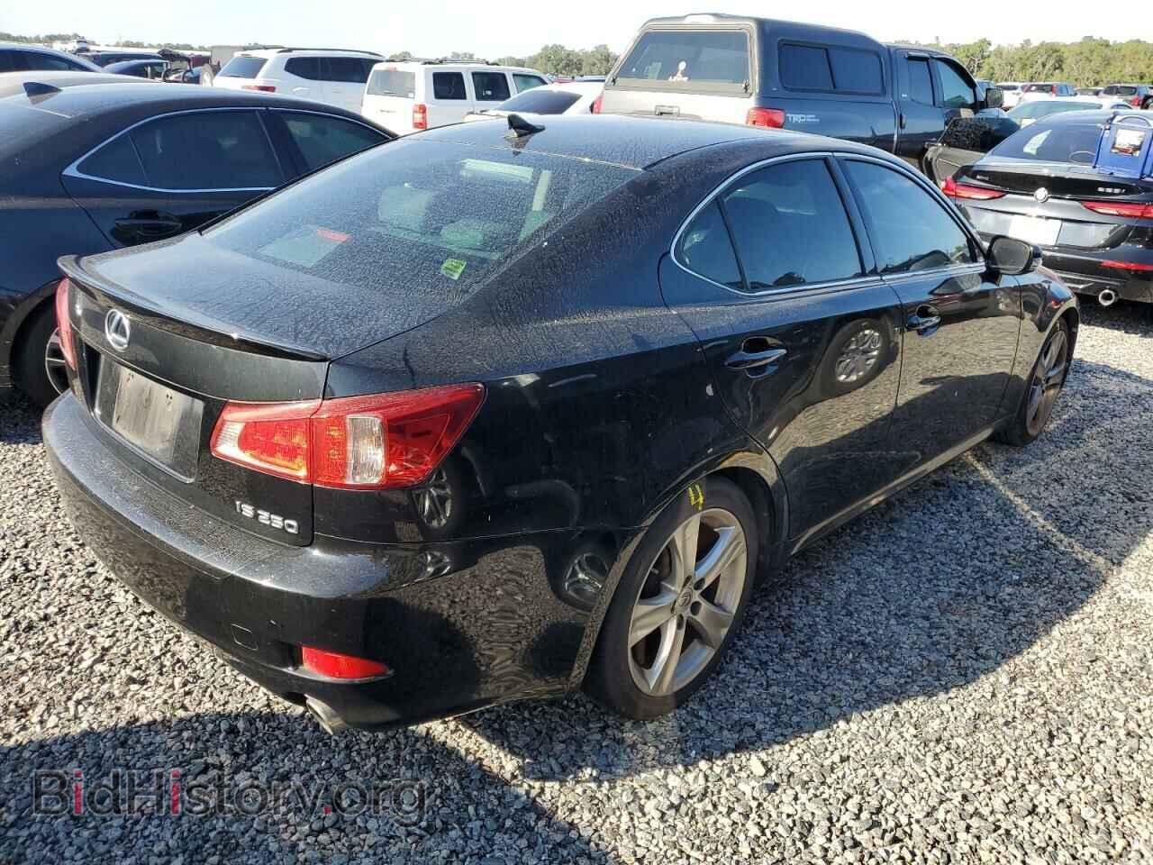 2011 LEXUS IS - VIN: JTHBF5C27B2100863 - Фото 3