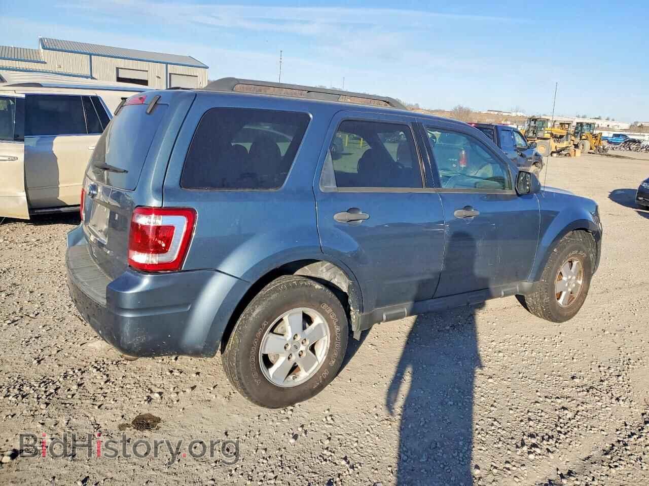 2011 FORD ESCAPE - VIN: 1FMCU9D73BKA86517 - Фото 3