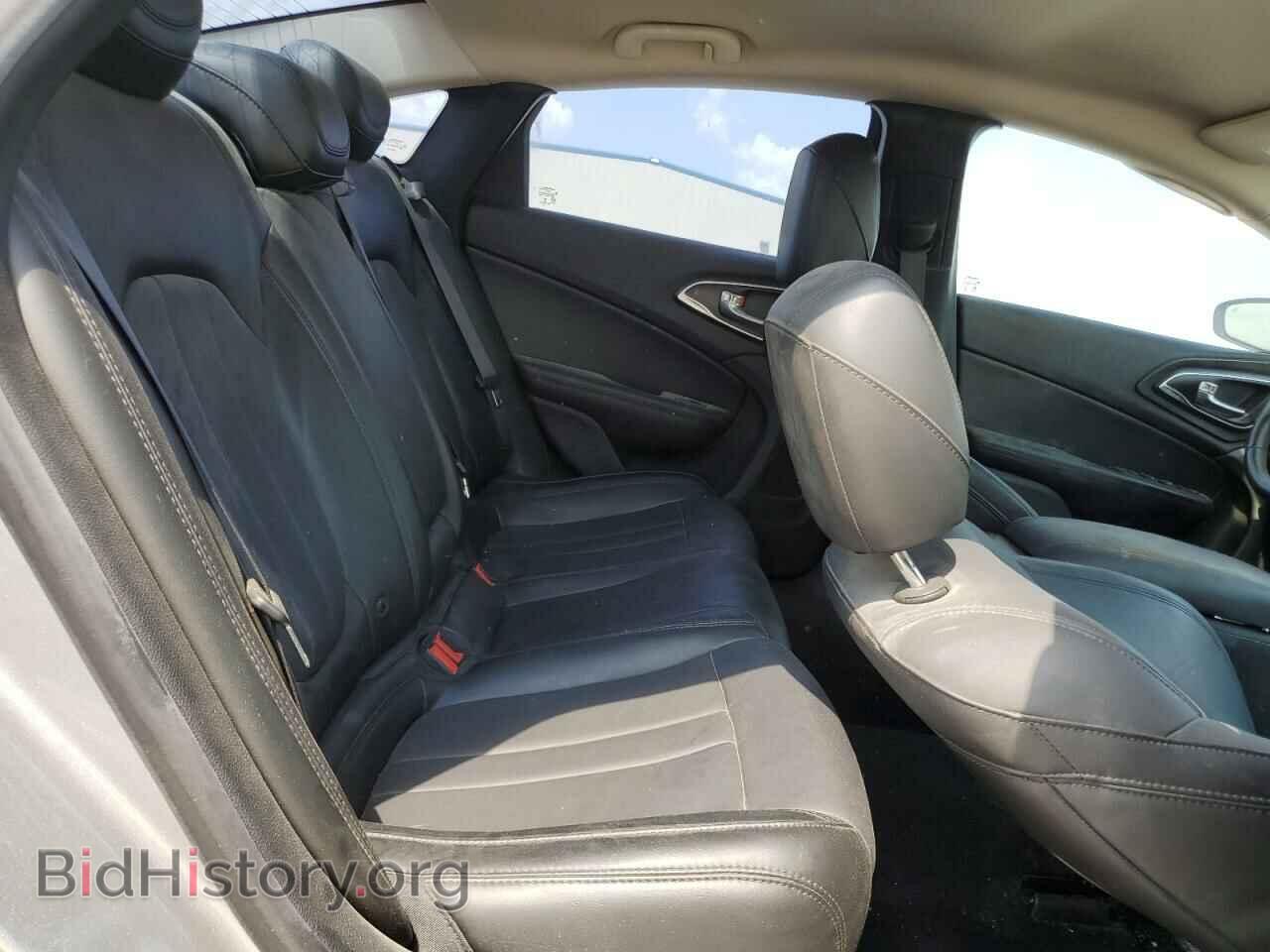 2017 CHRYSLER 200 - VIN: 1C3CCCAB3HN511923 - Фото 10