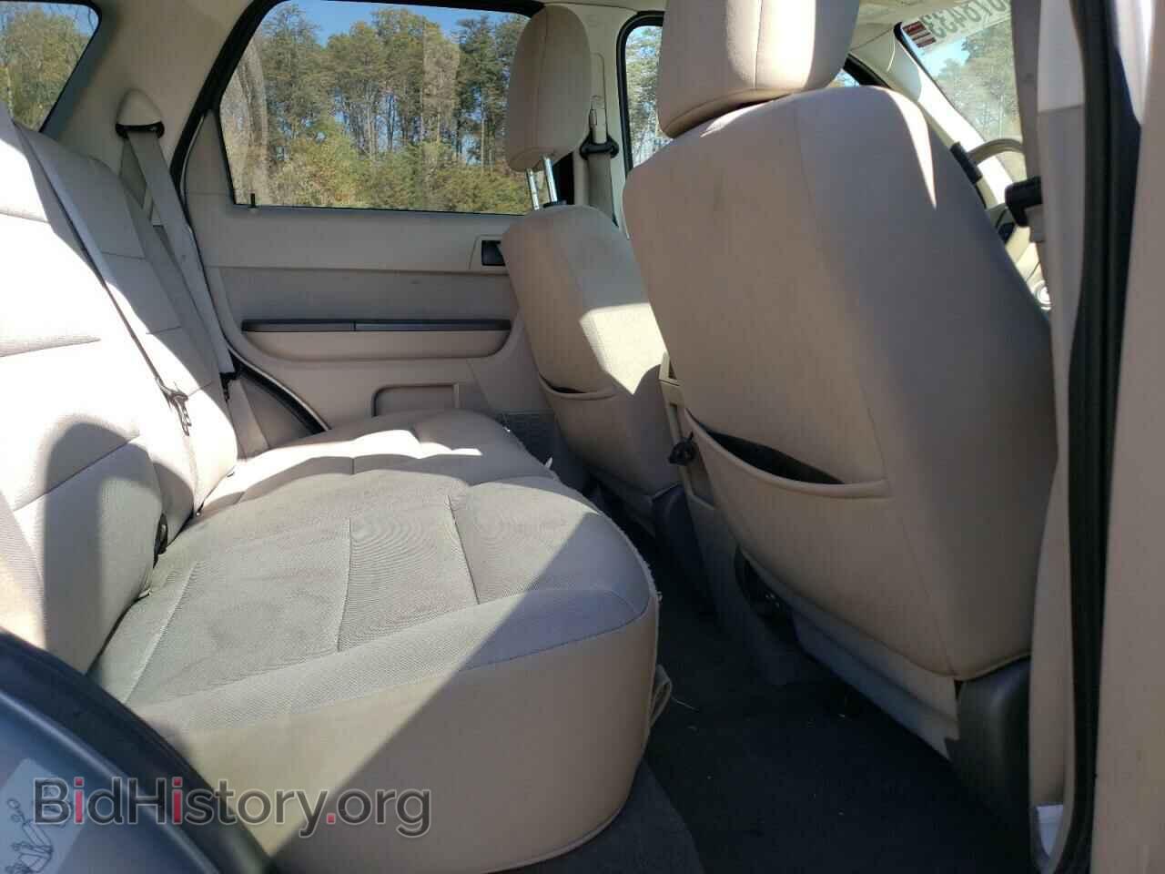 2011 FORD ESCAPE - VIN: 1FMCU9D74BKB73424 - Фото 11