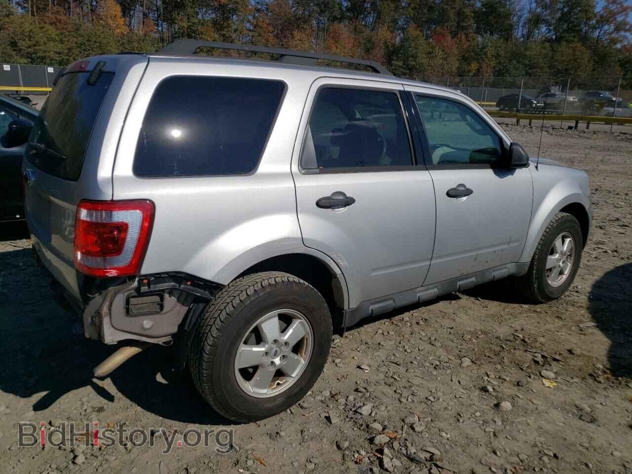 2011 FORD ESCAPE - VIN: 1FMCU9D74BKB73424 - Фото 3