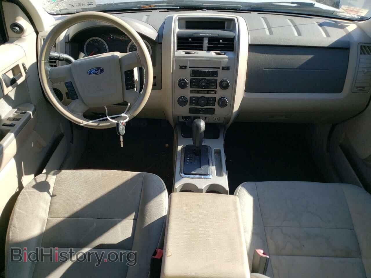2011 FORD ESCAPE - VIN: 1FMCU9D74BKB73424 - Фото 8