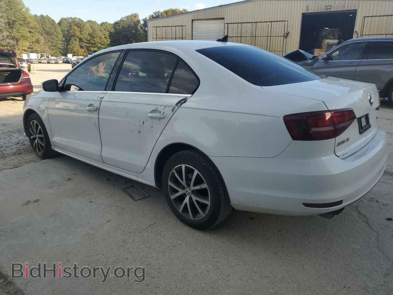 2017 VOLKSWAGEN JETTA - VIN: 3VWDB7AJ7HM332079 - Фото 2