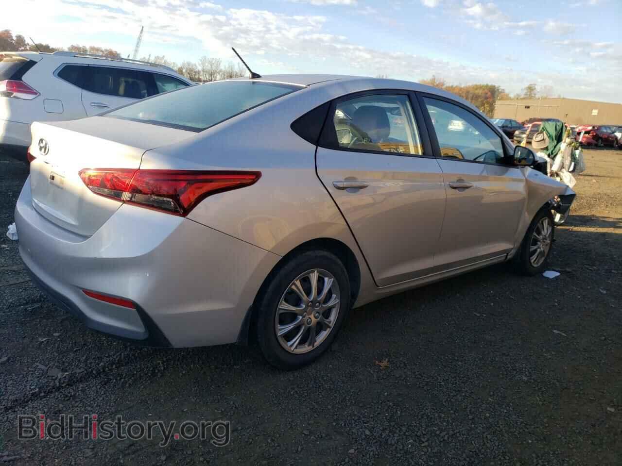 2020 HYUNDAI ACCENT - VIN: 3KPC24A62LE126521 - Фото 3