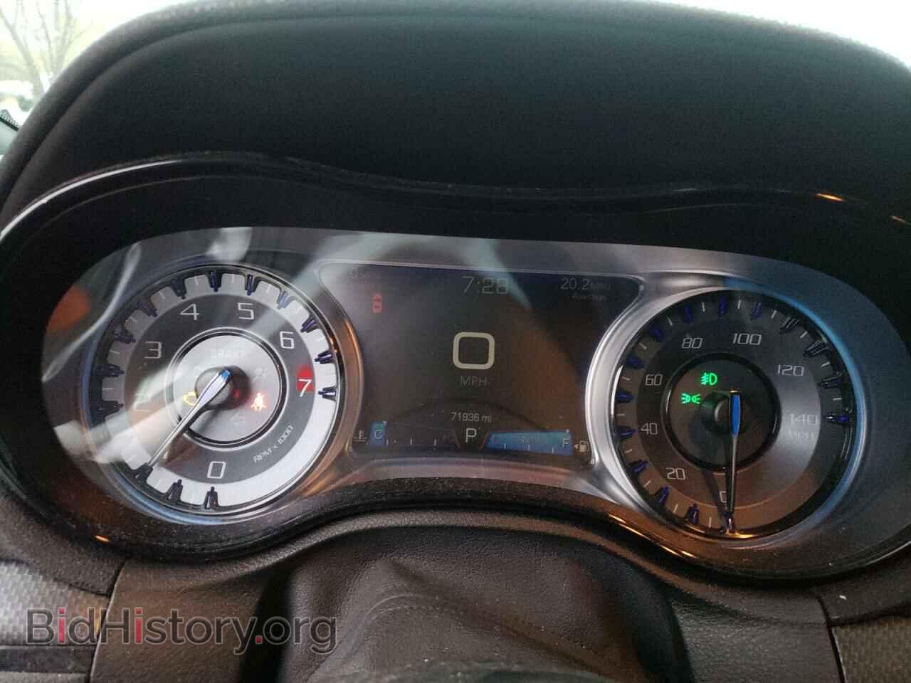 2016 CHRYSLER 300 - VIN: 2C3CCABG8GH128470 - Фото 9