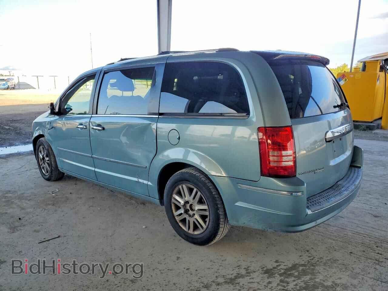 2008 CHRYSLER MINIVAN - VIN: 2A8HR64X98R602232 - Фото 2