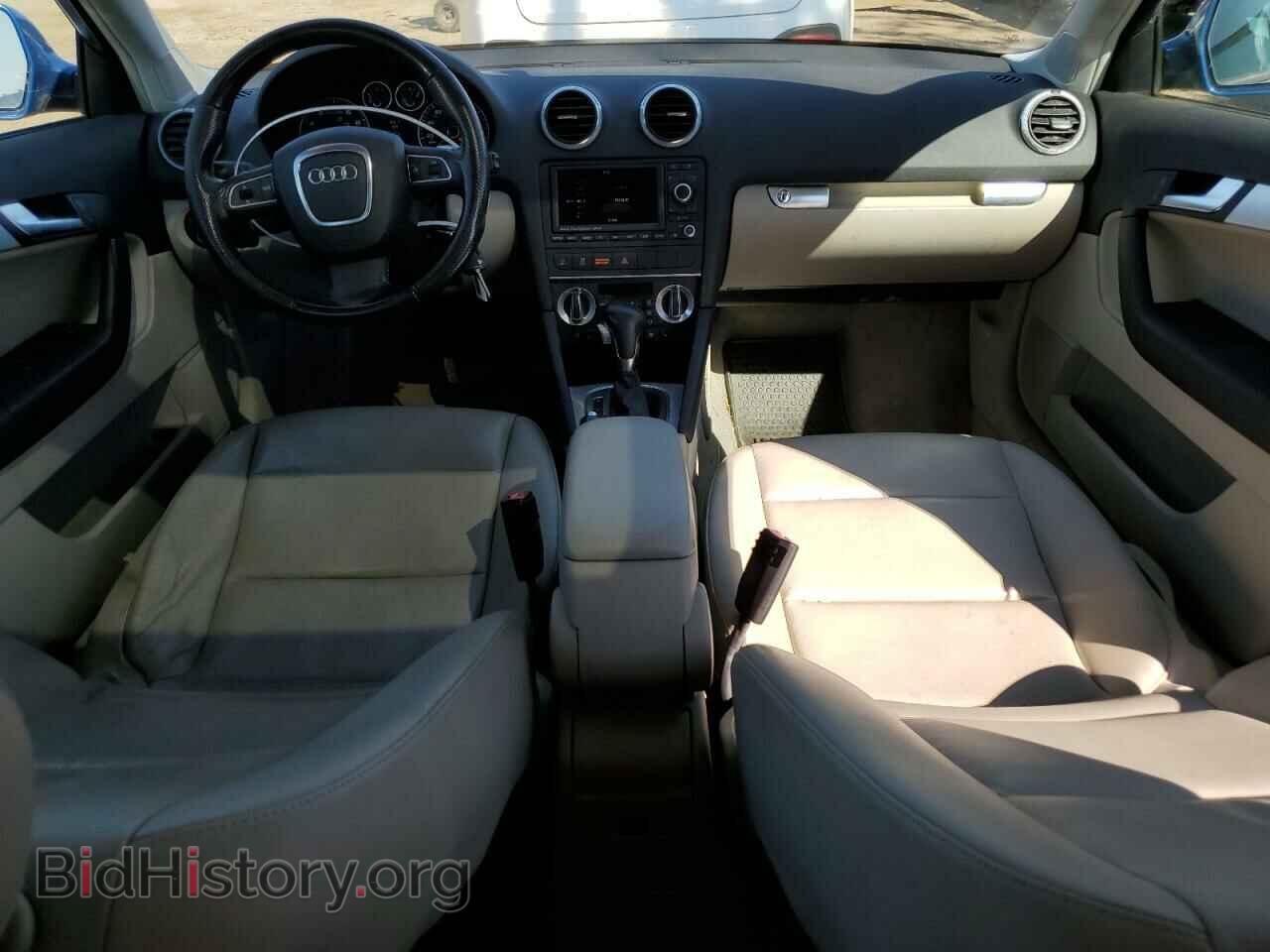 2010 AUDI A3 - VIN: WAUMFAFM3AA144733 - Фото 8