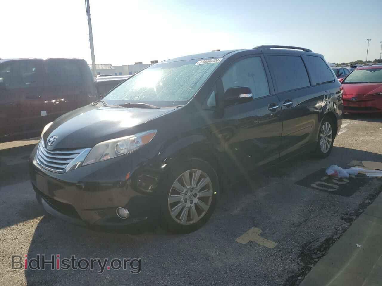 Photo 5TDDK3DC5DS071330 - TOYOTA All Models 2013