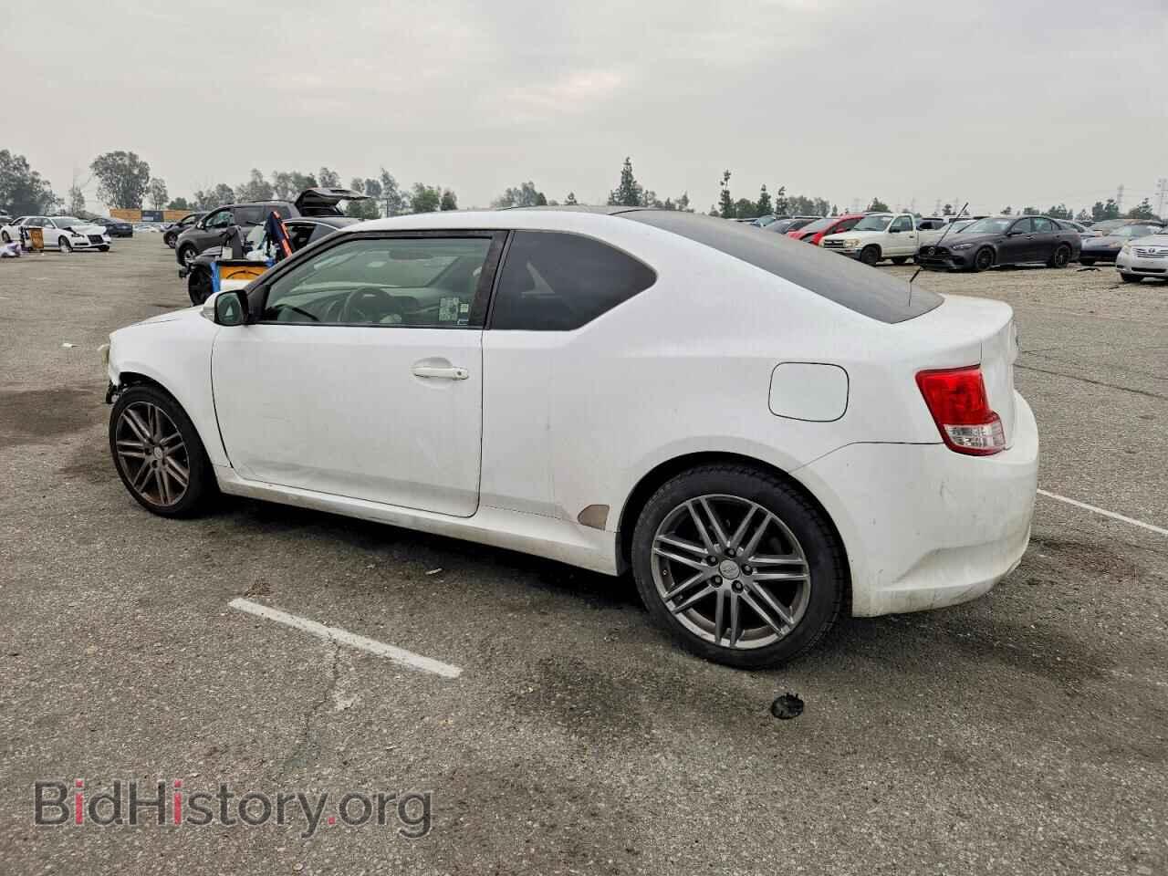 2013 TOYOTA SCION - VIN: JTKJF5C73D3049232 - Фото 2